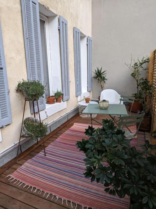 T2 Cosy Avec Terrasse Et Parking Apartment Marseille Exterior photo